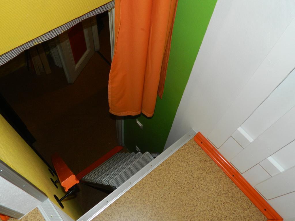 The Georgehouse Hostel 利沃夫 外观 照片