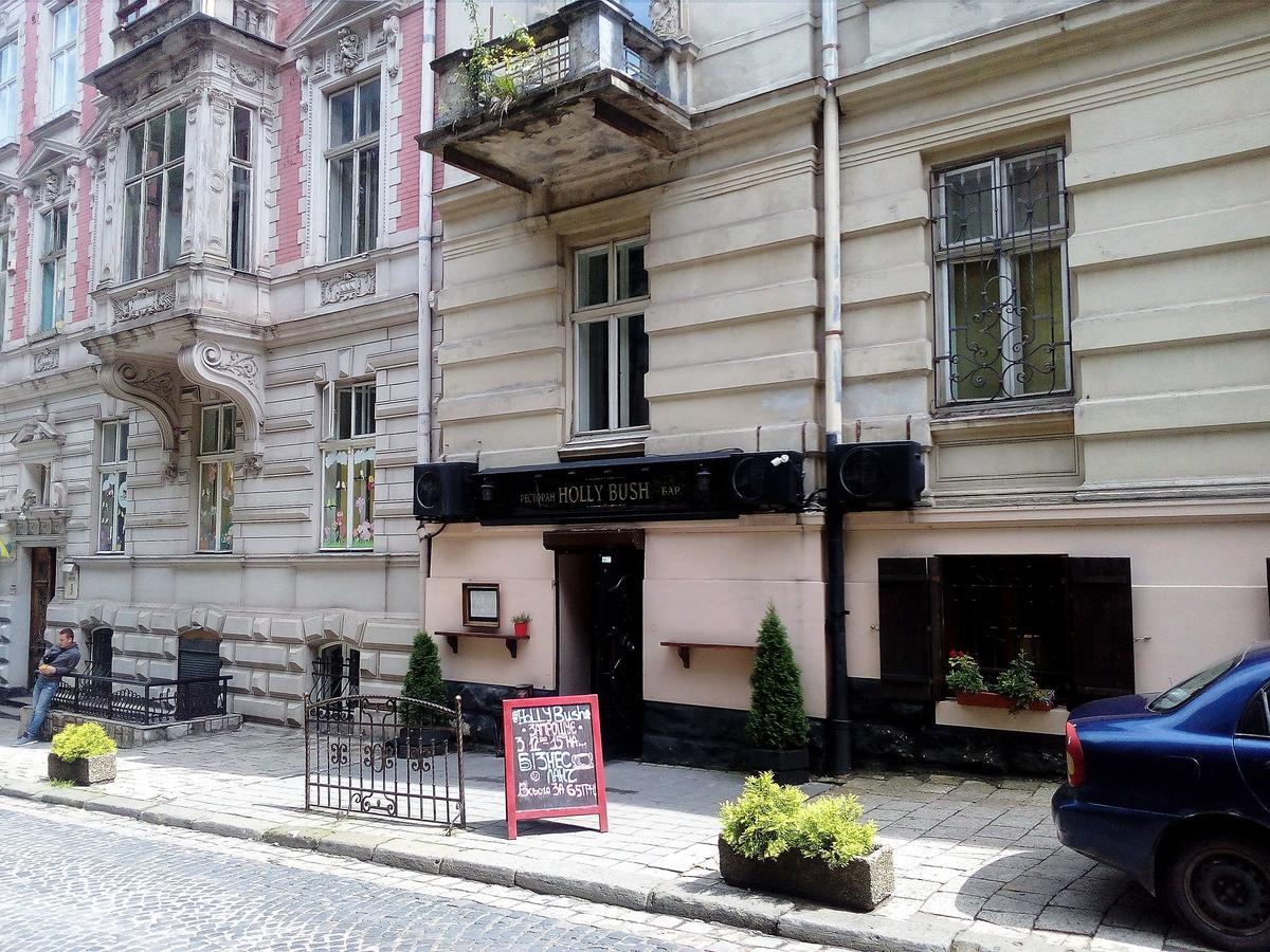 The Georgehouse Hostel 利沃夫 外观 照片